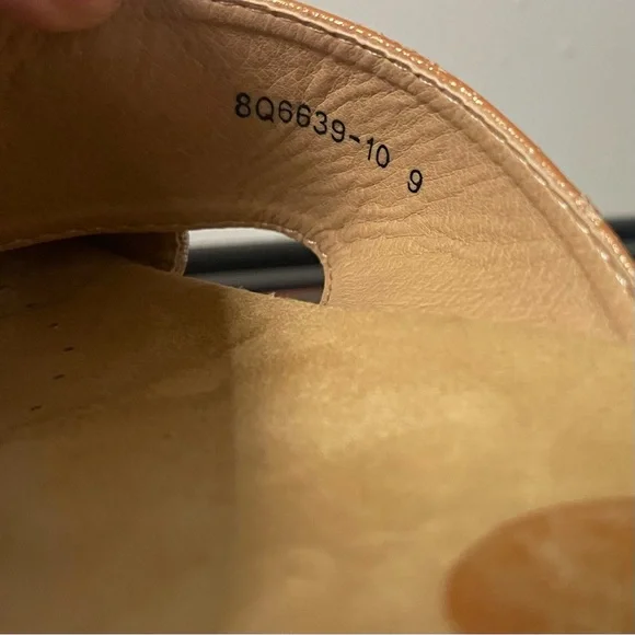 G.N.D. Crossover Platform Sandal - White Tan & Gold Tones - Size 10 - Picture 10 of 12